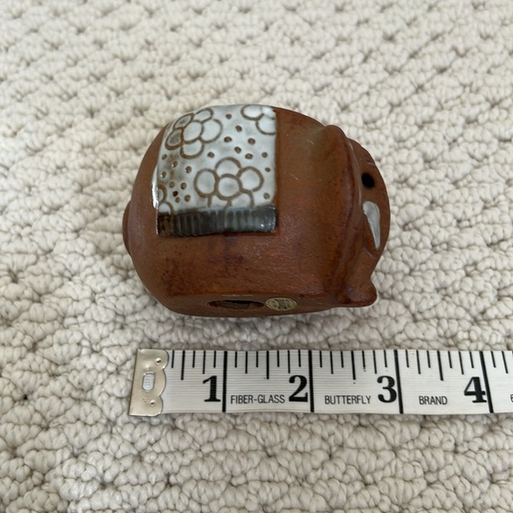 Set of 3 vintage elephant figurines - two stone and one clay - Picture 10 of 10